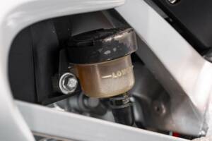 Image 40/44 of Yamaha DUMMY (1998)