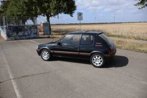 Obraz 22/56 pojazdu Peugeot 205 GTi 1.9 (1991)
