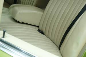 Image 38/50 de Mercedes-Benz 450 SEL 6,9 (1976)