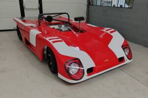 Image 3/50 of Lola T290 (1972)
