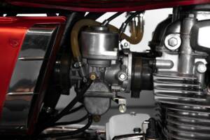 Imagen 10/40 de Kawasaki DUMMY (1975)