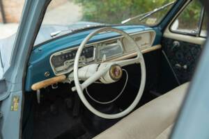 Image 42/50 of SIMCA Aronde P 60 Monthléry Spéciale (1960)