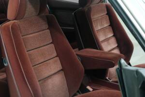 Bild 38/50 von Mercedes-Benz 560 SEC (1986)