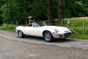 Bild 21/50 von Jaguar E-Type V12 (1971)