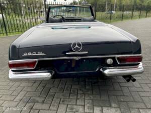Bild 11/33 von Mercedes-Benz 280 SL (1969)