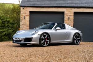 Bild 37/50 von Porsche 911 Targa 4S (2016)