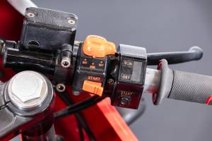 Image 33/46 of Ducati DUMMY (1989)