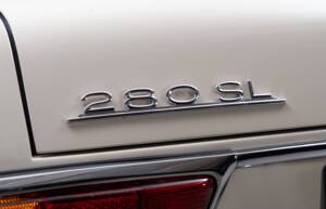 Image 17/41 of Mercedes-Benz 280 SL (1969)