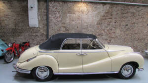 Image 4/19 of BMW 502 Baur (1954)