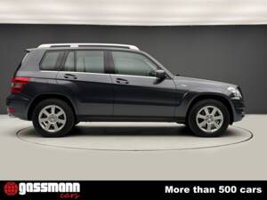 Image 4/15 de Mercedes-Benz GLK 220 CDI 4MATIC (2011)