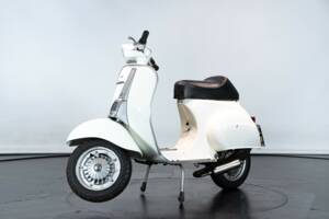 Image 1/12 de Piaggio Vespa 50 S (1972)