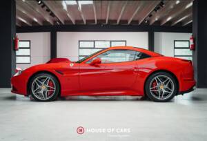 Bild 10/25 von Ferrari California T (2014)