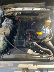 Image 17/23 of Mercedes-Benz 300 SL (1986)