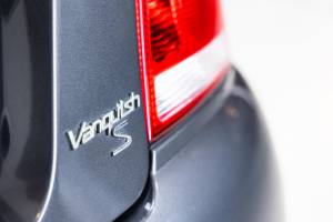 Imagen 27/31 de Aston Martin V12 Vanquish S (2006)