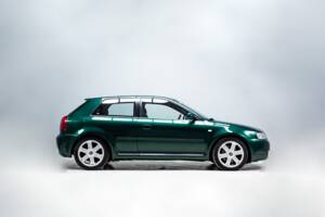 Afbeelding 6/28 van Audi S3 (1999)