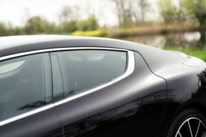 Immagine 9/31 di Aston Martin Rapide S (2014)