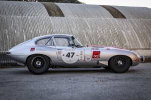 Immagine 9/50 di Jaguar E-Type 3.8 (1962)