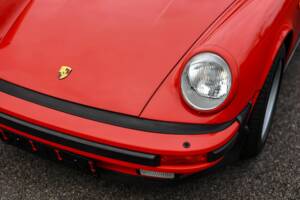 Image 1/11 of Porsche 911 Carrera 3.2 (1987)