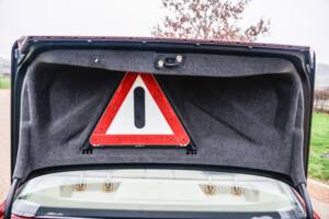 Immagine 45/47 di Mercedes-Benz E 220 (1995)