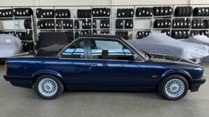 Image 9/19 of BMW 316i Baur TC (1990)