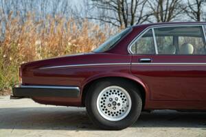 Bild 12/50 von Daimler Double Six (1988)