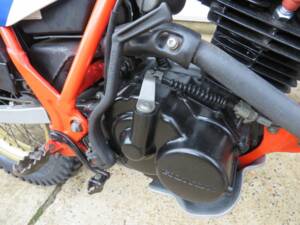 Image 20/34 of Honda TLR 200 (1983)