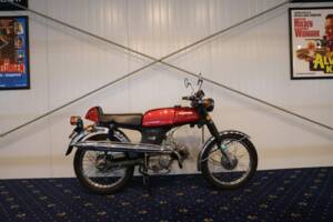 Image 2/21 de Honda SS 50 (1974)
