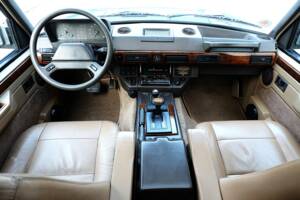 Image 16/63 of Land Rover Range Rover Classic Vogue LSEi (1993)