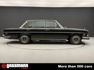 Afbeelding 4/15 van Mercedes-Benz 280 SEL 4,5 (1972)