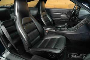 Bild 8/35 von Porsche 928 S (1986)
