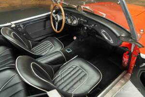 Imagen 9/19 de Austin-Healey 100/6 (BN6) (1958)