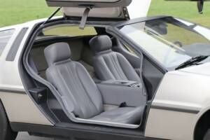 Bild 3/50 von DeLorean DMC-12 (1981)