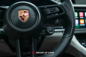 Image 21/25 of Porsche Panamera 4 E-Hybrid (2022)