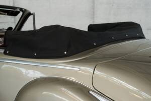 Immagine 22/50 di BMW 502 Baur (1955)