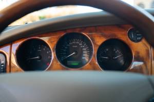 Image 38/46 of Jaguar XK8 4.0 (1998)