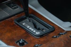 Bild 25/39 von Mercedes-Benz 300 GE (lang) (1995)