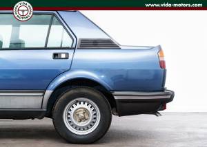 Image 11/45 de Alfa Romeo Giulietta 1.8 (1982)