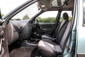 Image 22/27 of Ford Fiesta 1.25i (2000)