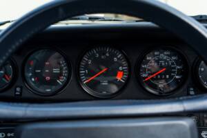 Bild 30/58 von Porsche 911 Carrera 3.2 (WTL) (1988)