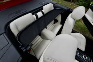 Image 36/50 of Jaguar XKR (2013)