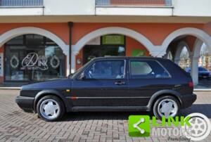 Immagine 3/10 di Volkswagen Golf II GTi 1.8 (1991)