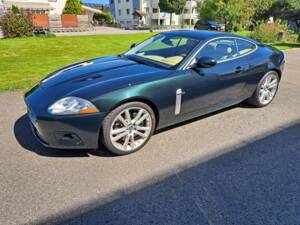 Immagine 2/9 di Jaguar XKR (2008)