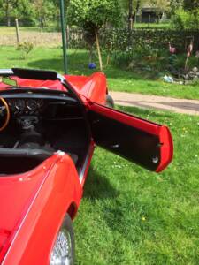 Image 17/68 of Triumph Spitfire Mk II (1965)