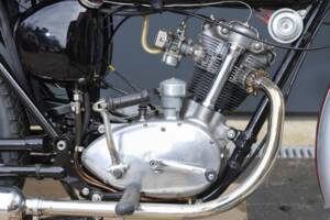 Image 8/23 of Triumph T 20 Tiger Cub (1960)