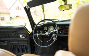 Image 45/65 de Volkswagen Karmann Ghia 1600 (1971)