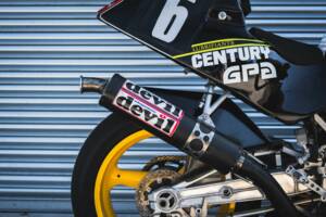 Bild 42/50 von Kawasaki ZX-R 750 (1989)