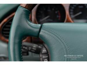 Bild 21/33 von Jaguar XKR (1999)