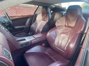 Afbeelding 9/16 van Aston Martin DB 9 (2005)