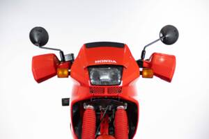 Bild 34/50 von Honda NX 650 Dominator (1990)