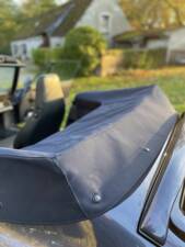 Image 6/8 of Porsche 911 Carrera 4 (1990)